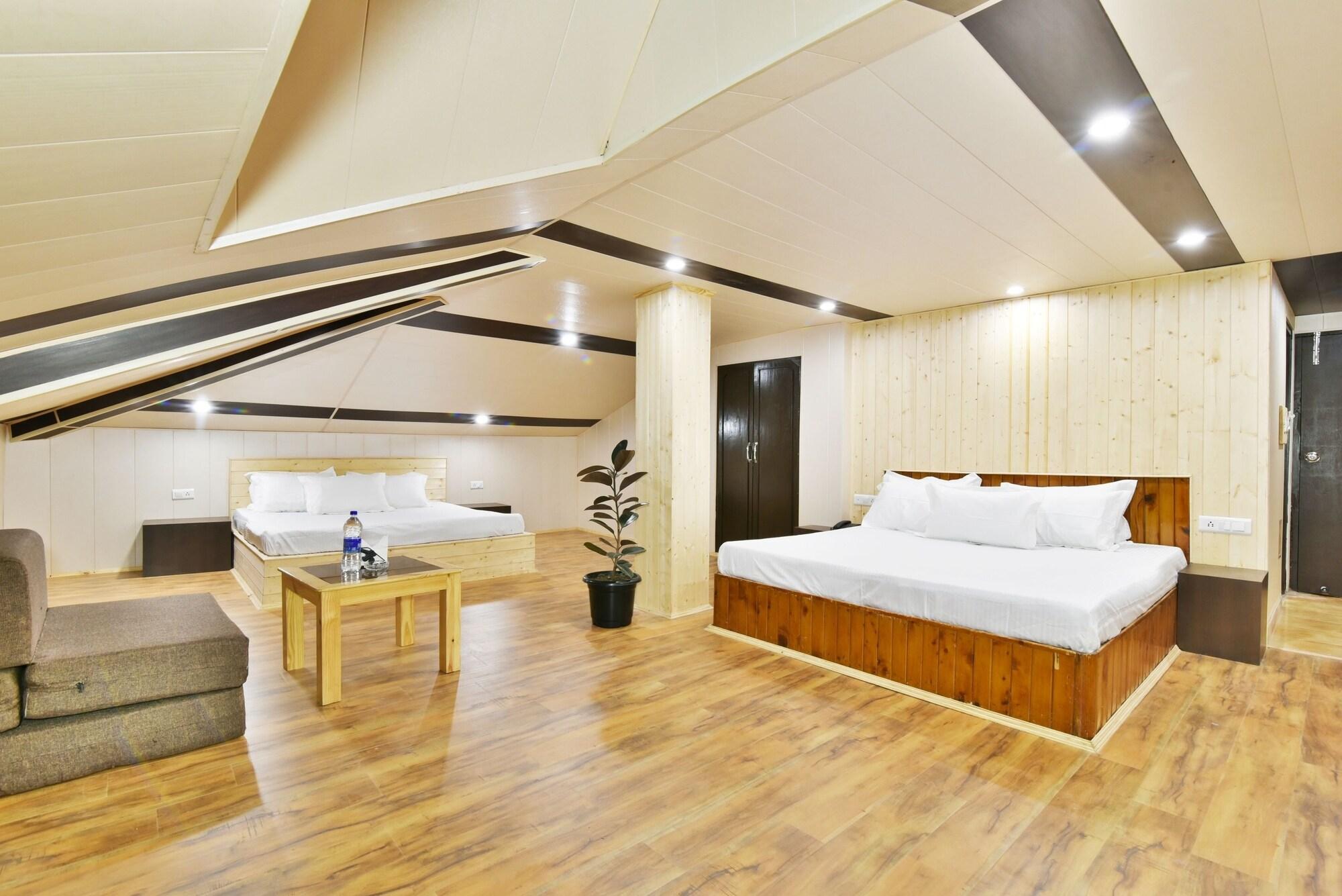 Hotel Devlok Manāli Екстериор снимка